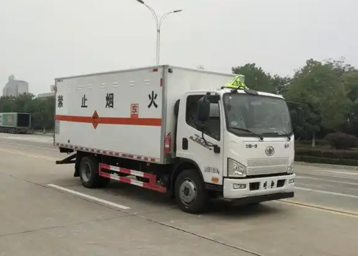 海拉尔爆破器材运输车可以上高速吗？